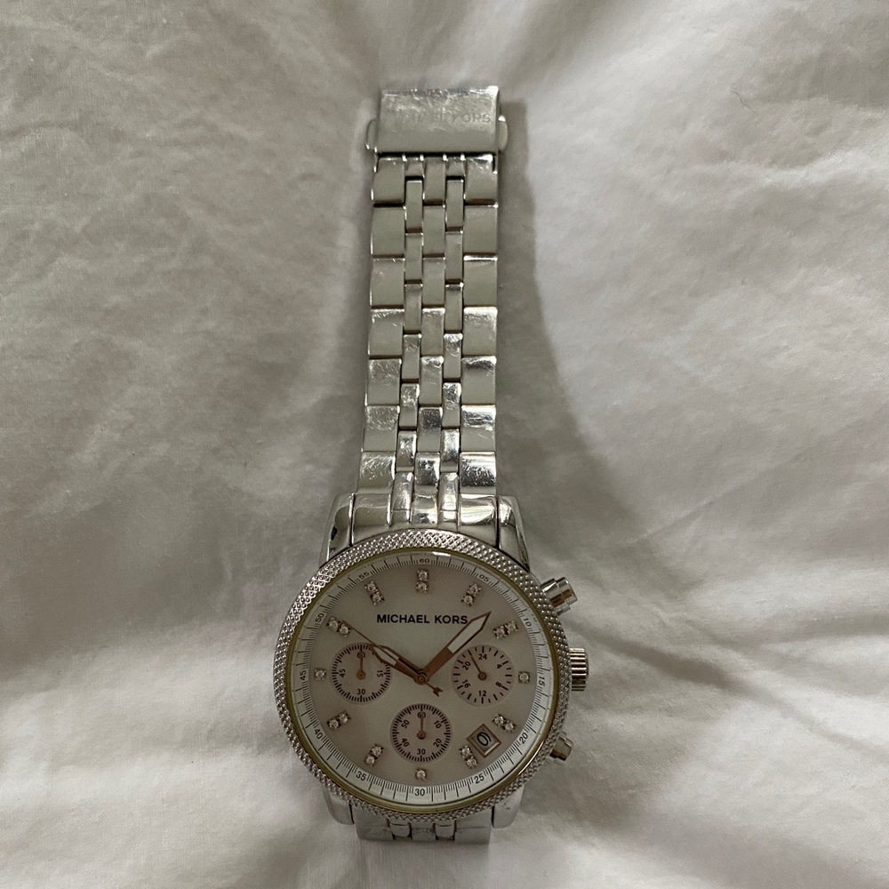 Michael Kors Chrono Mother Pearl Watch